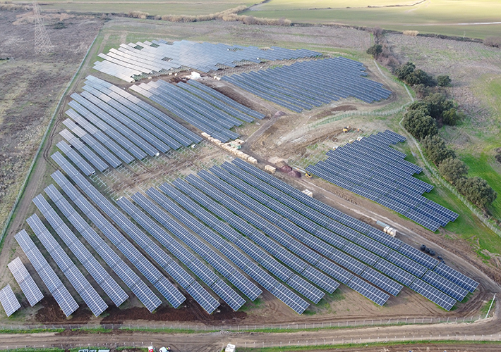 Foto Iberdrola pone en marcha su primera planta fotovoltaica en Italia